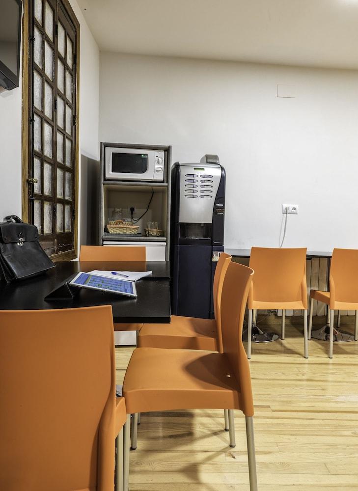Kubik Hotel Caces Dış mekan fotoğraf